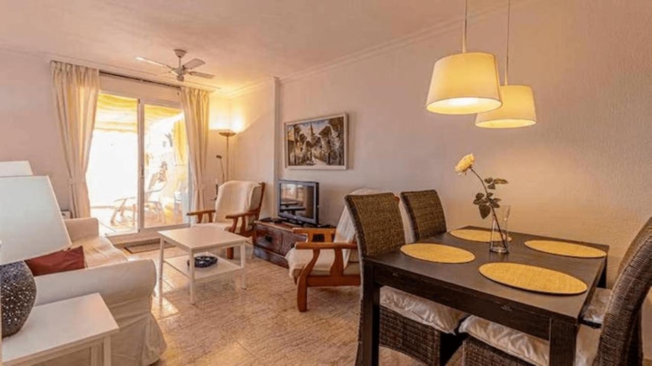 797 Holiday Rentals - Piso Para 4 Con Amplia Terraza Al Jardin Y Al Mar Беналмадена Екстериор снимка