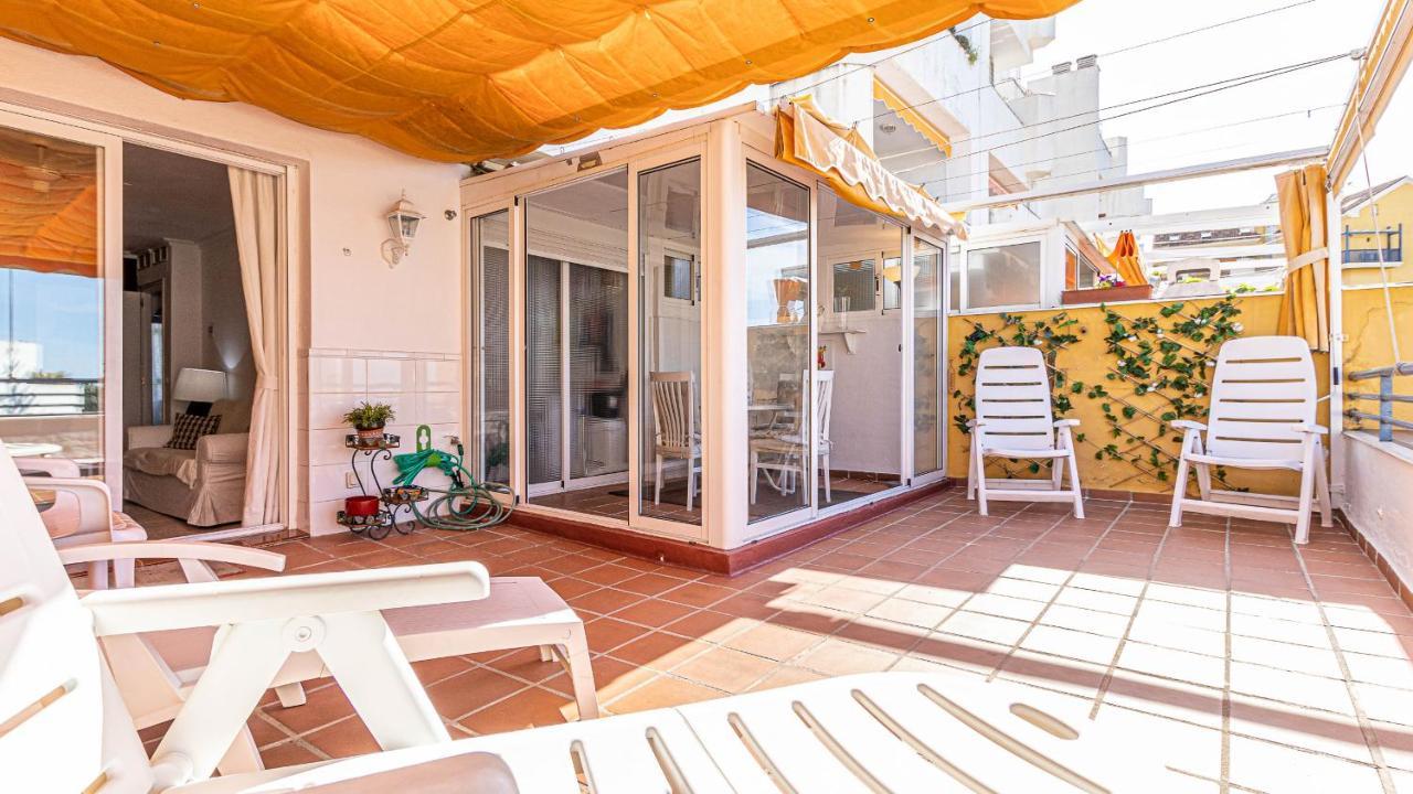 797 Holiday Rentals - Piso Para 4 Con Amplia Terraza Al Jardin Y Al Mar Беналмадена Екстериор снимка
